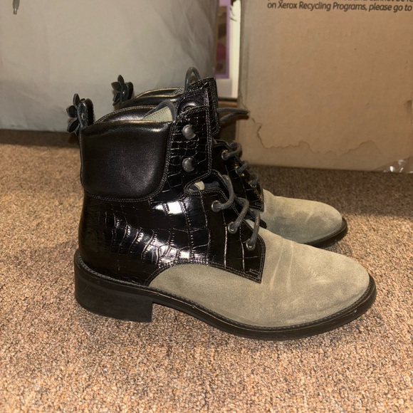 Green suede combat boots - Picture 1 of 13